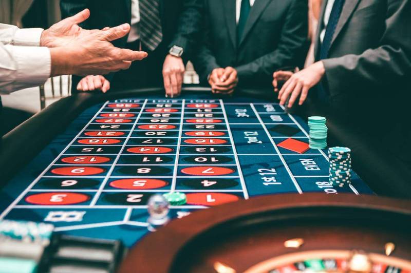 Gợi ý chiến lược thay thế an toàn hơn khi chơi roulette